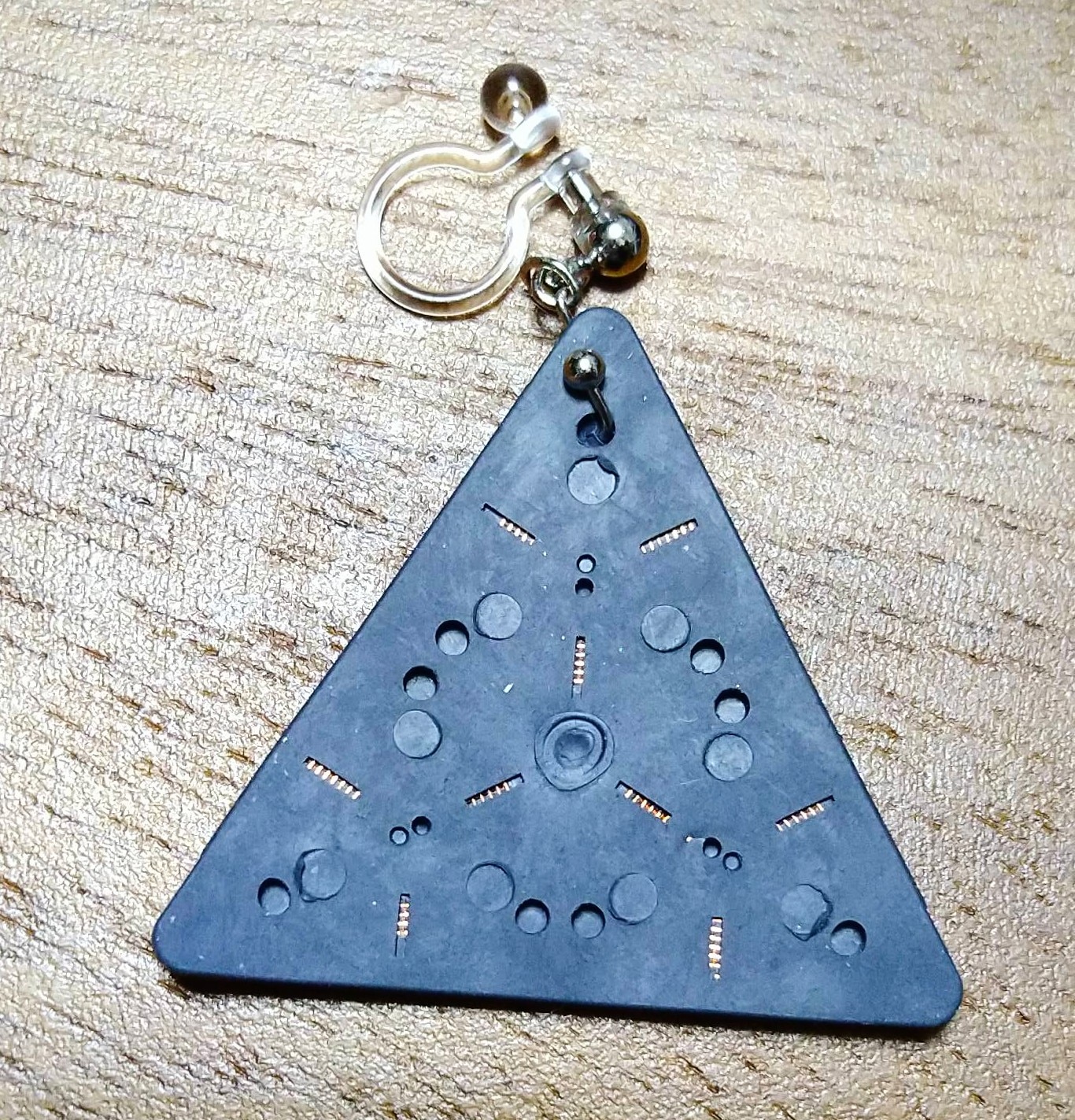 丸山式コイル ブラックアイナノ 10個 電磁波対策 電磁波過敏症対策 ナノチタン 丸山式コイル ブラックアイ ナノ 50個入 電磁波防止 電磁波対策 一般