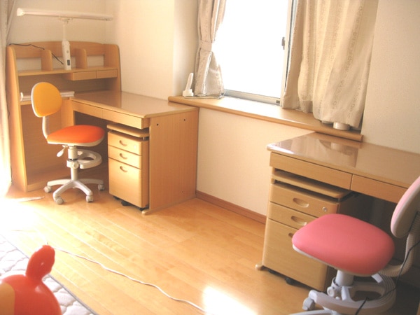 学習椅子 キッズ デスクチェア 子供 キャスター ストッパー 学習イス おしゃれ かわいい 学習チェア 足置き 子供用  学習椅子 学習チェア キッズチェア レビュー画像7