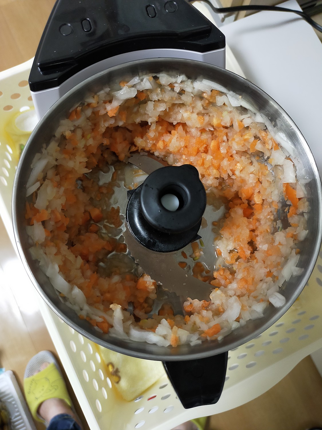 山本電気 Ye Mm41 W ホワイト マルチスピードミキサー スライサーキット Luizaannaresidencial Com Br