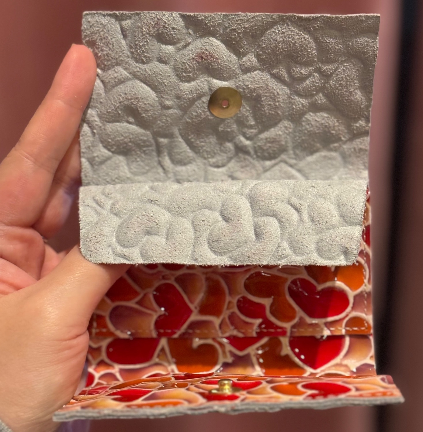 楽天市場】本革 財布 コンパクト 薄い 小さい 軽い 三つ折り 極小財布 小銭入れ コインケース はぎれ シリーズ 革 レザー 革はぎれ メンズ  レディース 男性 女性 小さい財布 ミニ財布 余剰品 スリム ウォレット カード 鍵 サステナブル SDGs エコ(本革バッグ anday ...