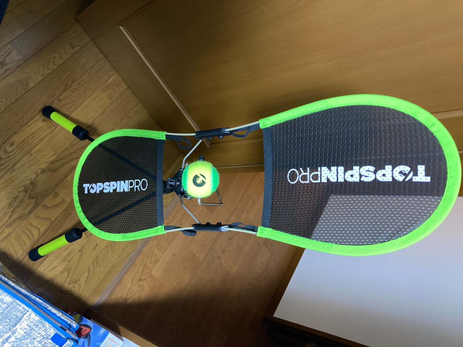 Amazon | 【1日2分でトップスピンを学ぶ】TopspinPro(トップスピンプロ) 世界120ヶ国以上で愛用 テニス練習 テニストレーニング  | TopspinPro | 硬式テニストレーナー・練習機