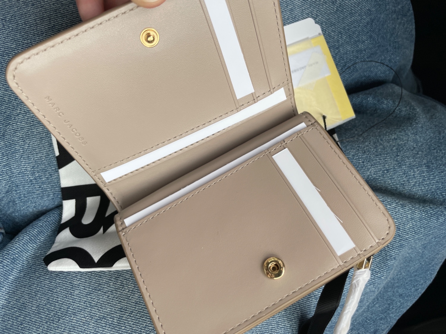 *MARC JACOBS*ザ レザー カバード Jマーク ジップ ミニ財布 THE LEATHER COVERED J MARC MINI COMPACT WALLET/ザ レザー