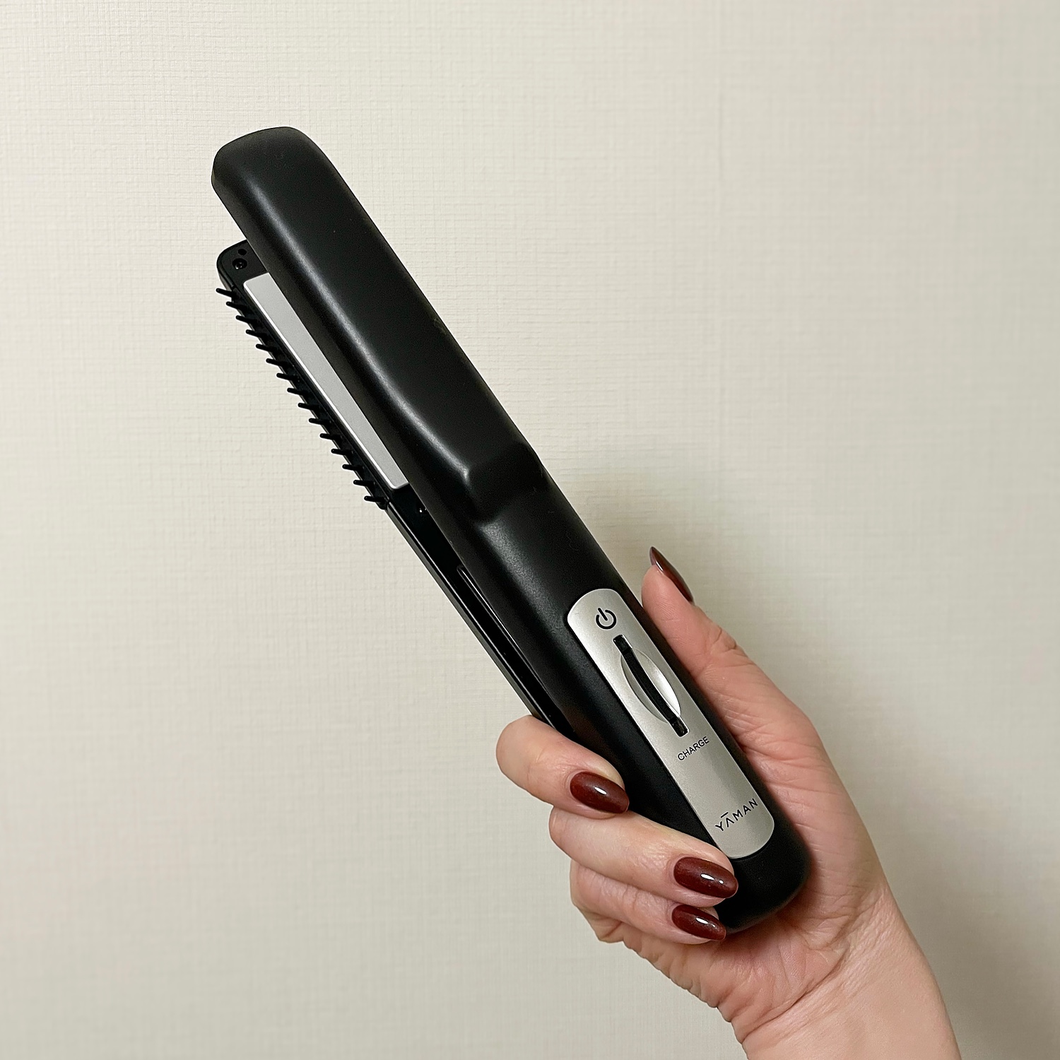 【新品 未開封】ヤーマン 超音波トリートメント シャインプロ グレージュ ヘアアイロン でおすすめアイテム。