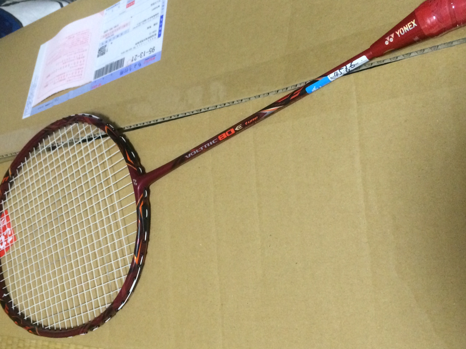 新作高品質 YONEX ヨネックス ボルトリック80E-tune 3U G5 IyXeb