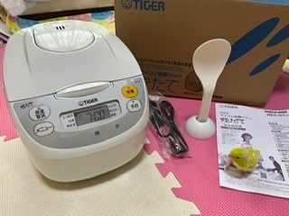 楽天市場】タイガー魔法瓶 マイコン炊飯ジャー 炊きたて 5.5合 JBH