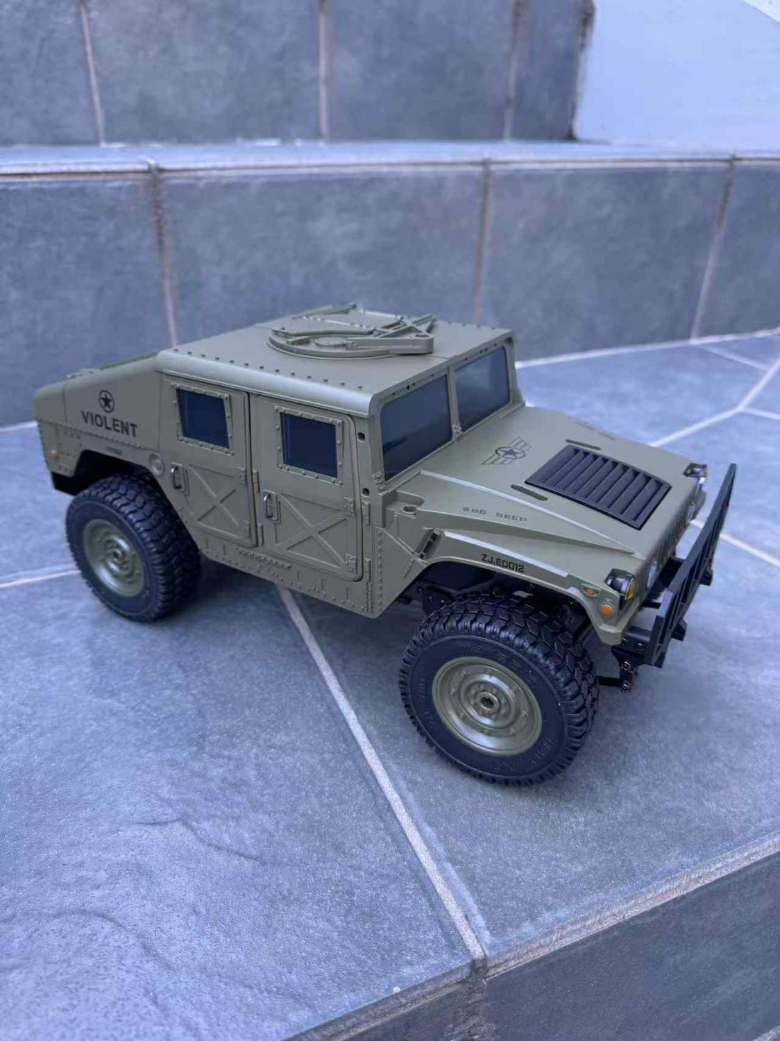 楽天市場】ラジコンカー 戦車 オフロード ミリタリー 大型 装甲車 34cm