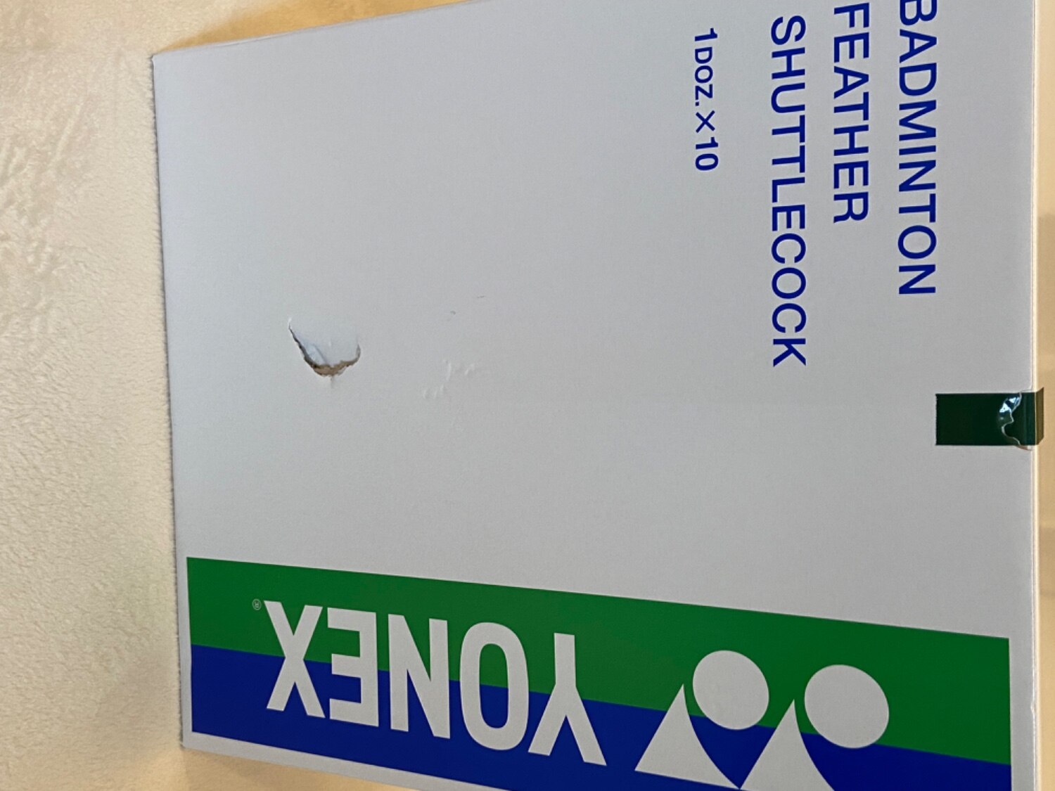 楽天市場】ヨネックス シャトル 10ダース エアロセンサ400 AS-400