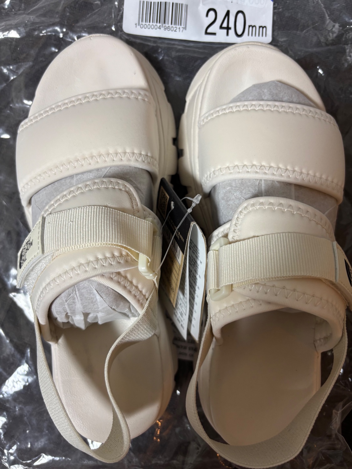 新品未使用 ノースフェイス HEXA LUX 25センチ アイボリー サンダル ☆THE NORTH FACE☆HEXA LUX SANDAL 厚底サンダル レディース