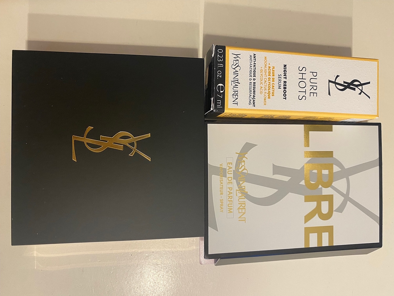 YSLパウダー オールアワーズ プレストパウダー レビュー画像3