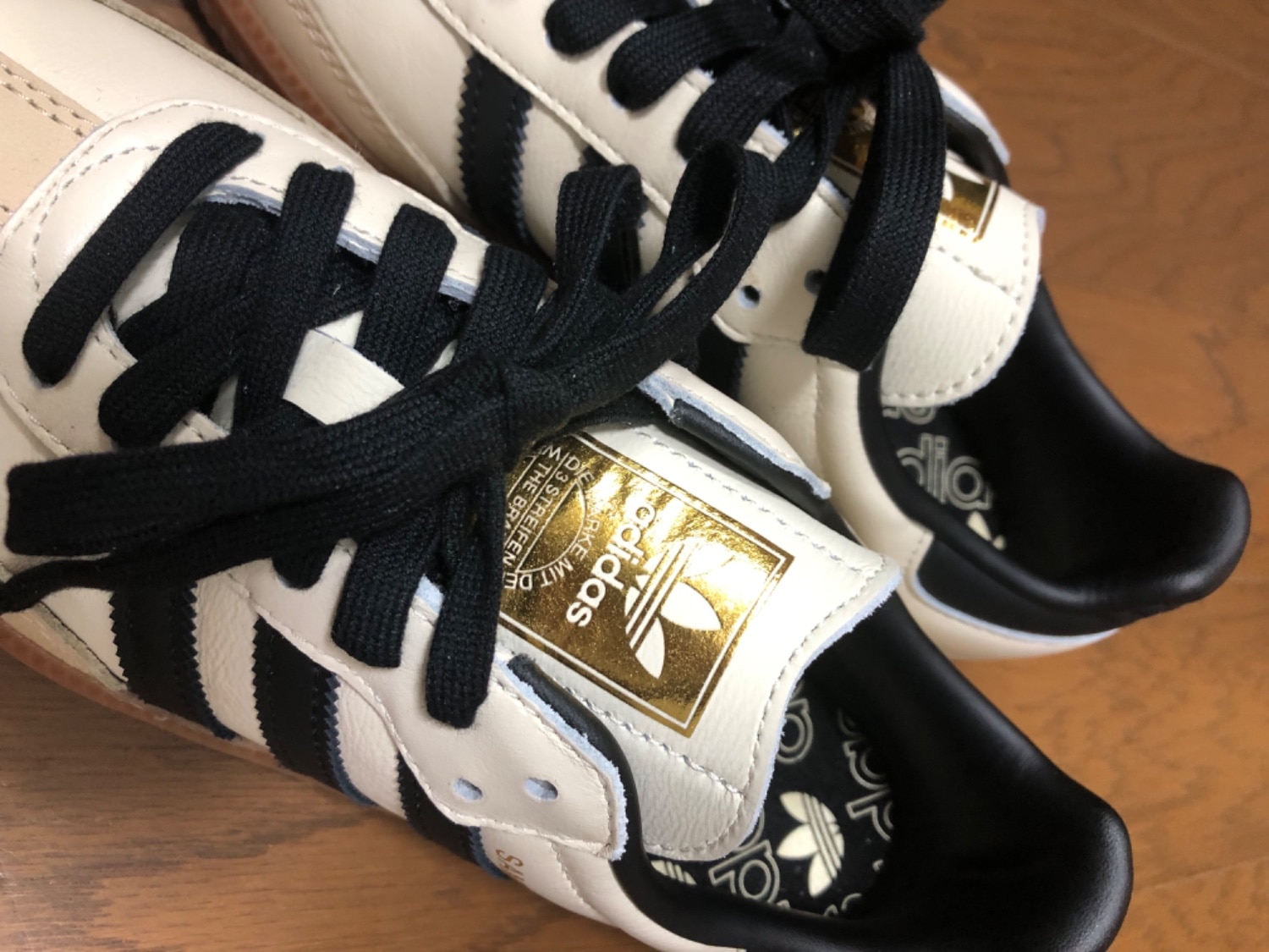 楽天市場】【公式】アディダス adidas 返品可 ソーシャルギフト対象