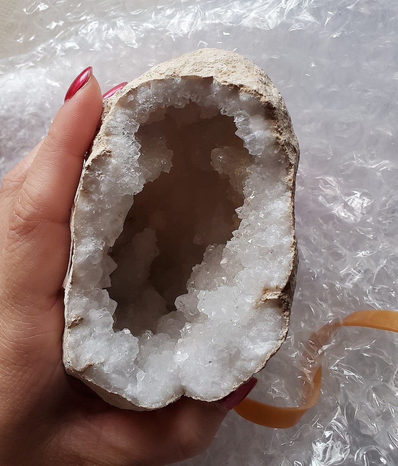 楽天市場】○【モロッコ産ジオード 晶洞 水晶 原石】約500g-1kg 希少