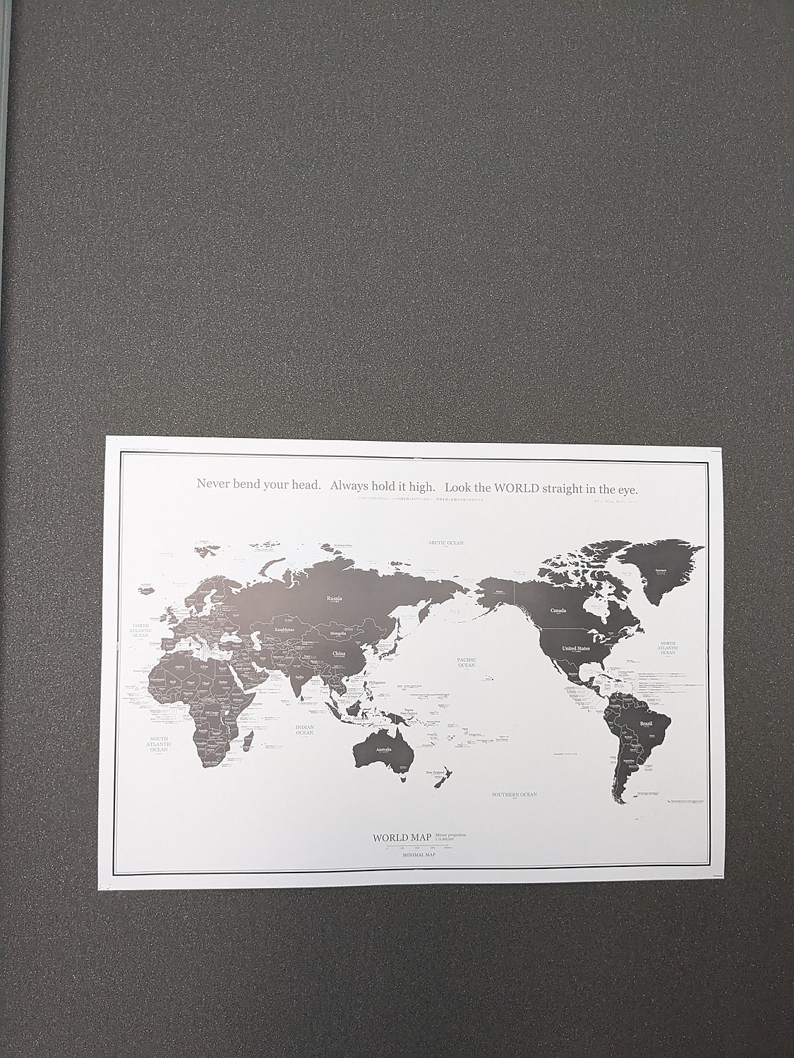 【最大4倍】世界地図 A2 【2022年最新版 キーウ表記】 グレー ブラック ポスター インテリア おしゃれ 国名 白地図 ウクライナ  ロシア こども 壁 ミニマルマップ(MINIMALMAP 地図 学習 ポスター) みんなのレビュー·口コミ