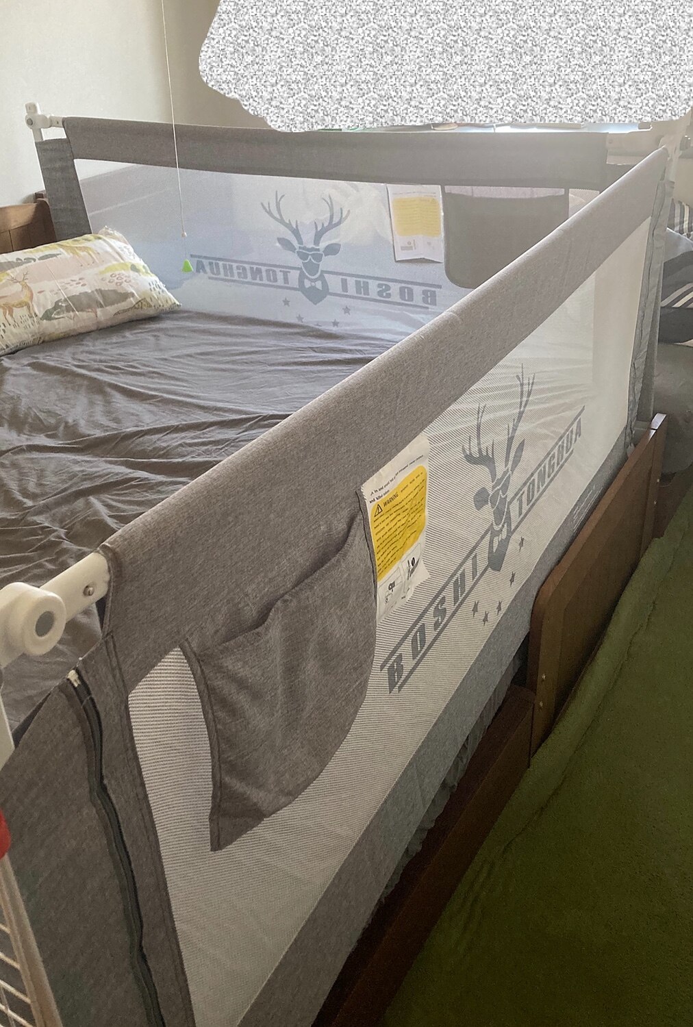 楽天市場 限定セール ハイタイプ ベットガード ベッドフェンス ハイガード 赤ちゃんもあなたの小さい恋人です キッズ ベッド柵 落下防止 安全 手すり サイドガード ベッド小物 転落防止 高さ調節可能 取り付け簡単 1枚入り 1 2m 1 4m 1 5m 1 8m 1 9m 2 0m 2 1m