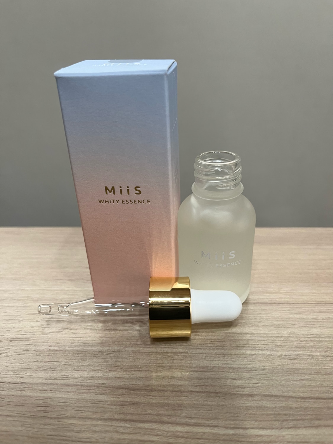 ミーズホワイティエッセンス 楽天市場】【公式】MiiS ミーズ ホワイティエッセンス