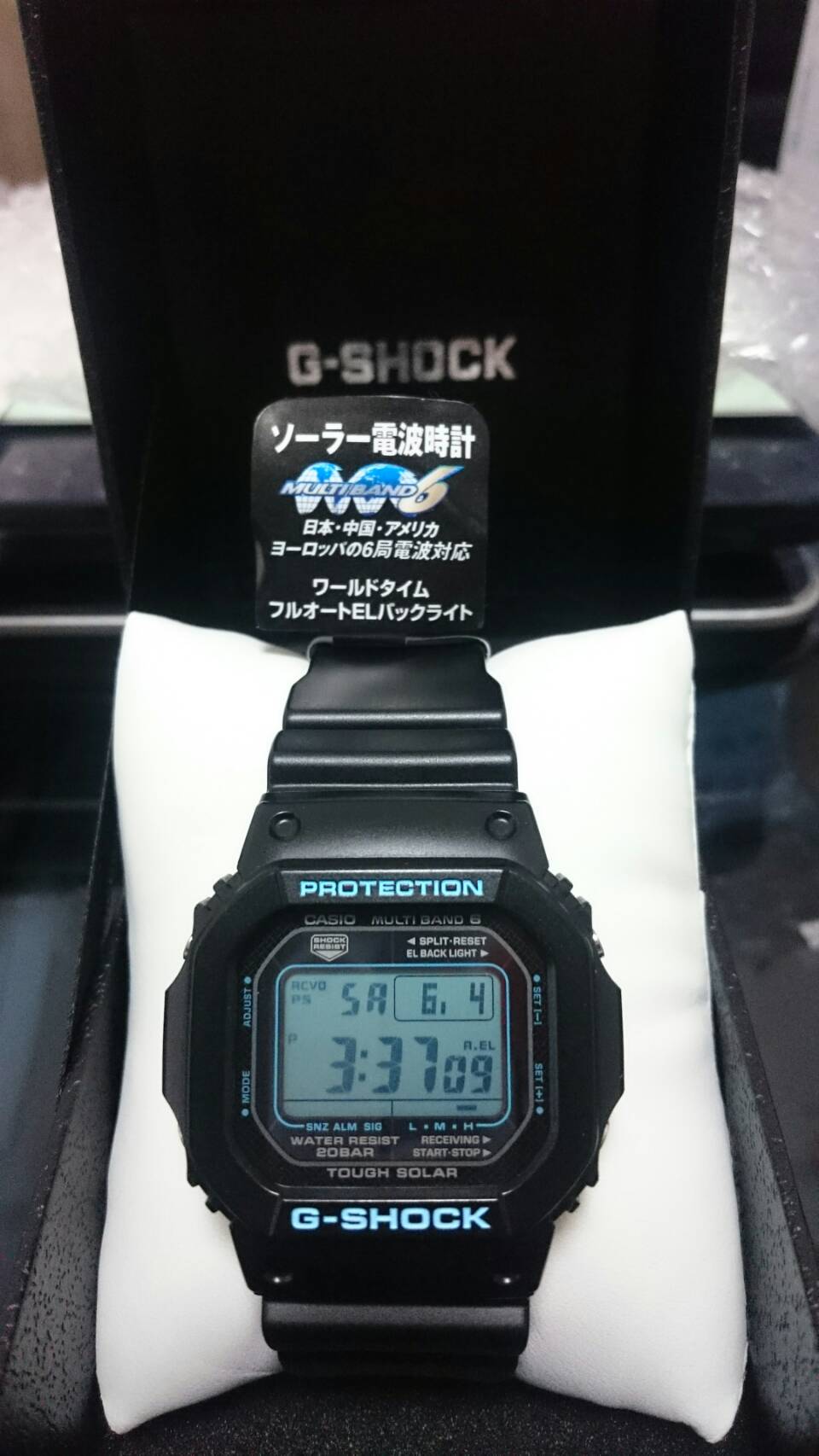 カシオ G-SHOCK ブラック×ブルー GW-M5610BA-1JF