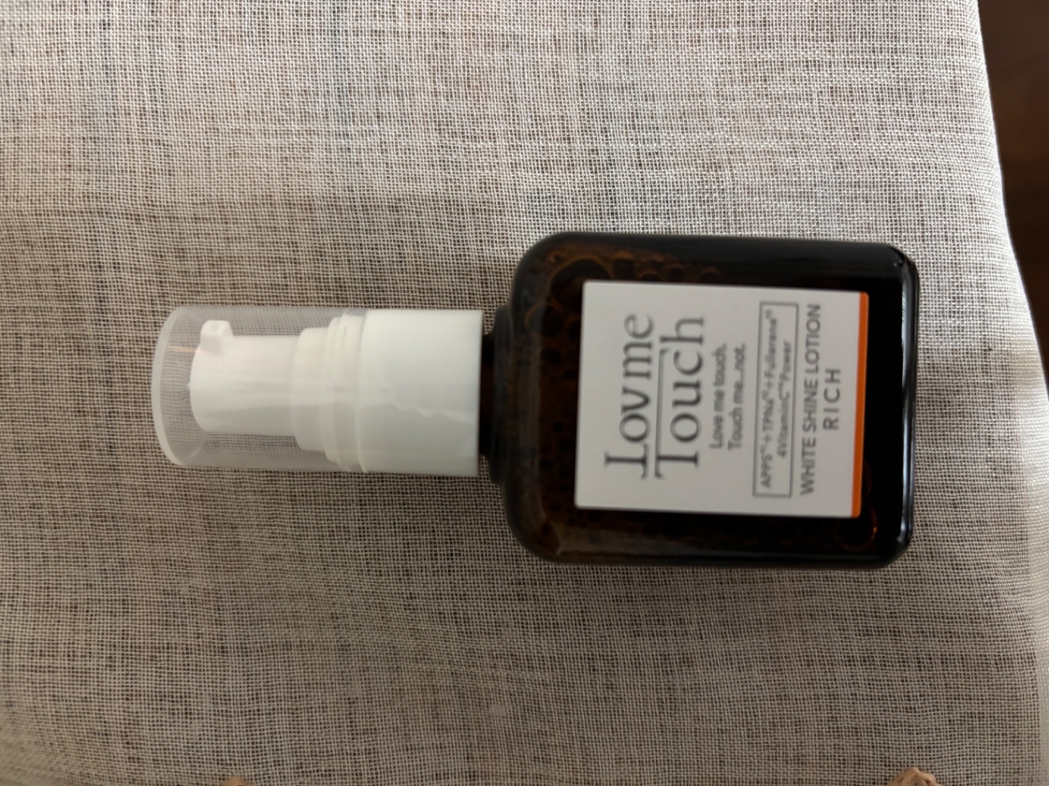 ラブミータッチ ホワイトシャインローション リッチ 30mL 美容液 ビタミンC誘導体 ビタミンE誘導体 ヒアルロン酸  ラブミータッチ ホワイトシャインローション ビタミンC美容液 レビュー画像3