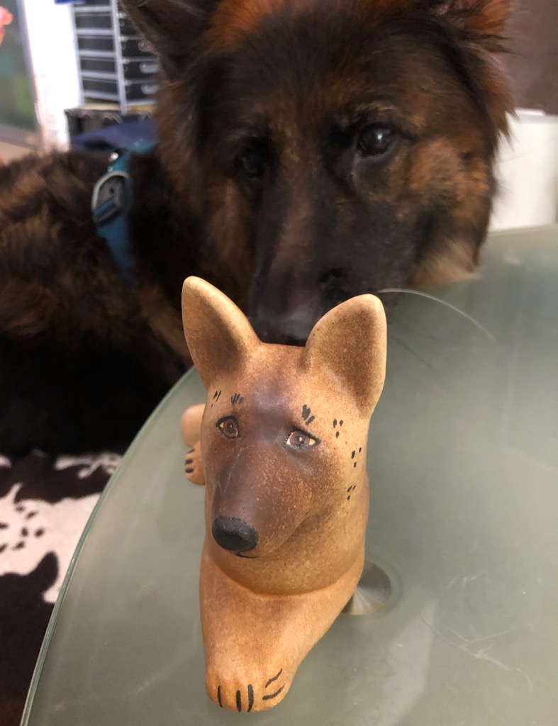 楽天市場】リサラーソン 置物 ケンネル 犬 アルサティアン