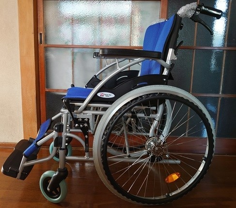 楽天市場】車椅子 軽量【Care-Tec Japan/ケアテックジャパン ハピネス