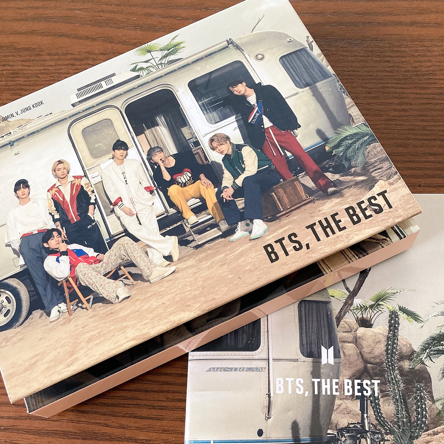 BTS,THE BEST    初回限定盤B   4DISCS 2CD+2DVD Amazon.co.jp: BTS, THE BEST (初回限定盤B)(2CD+2DVD