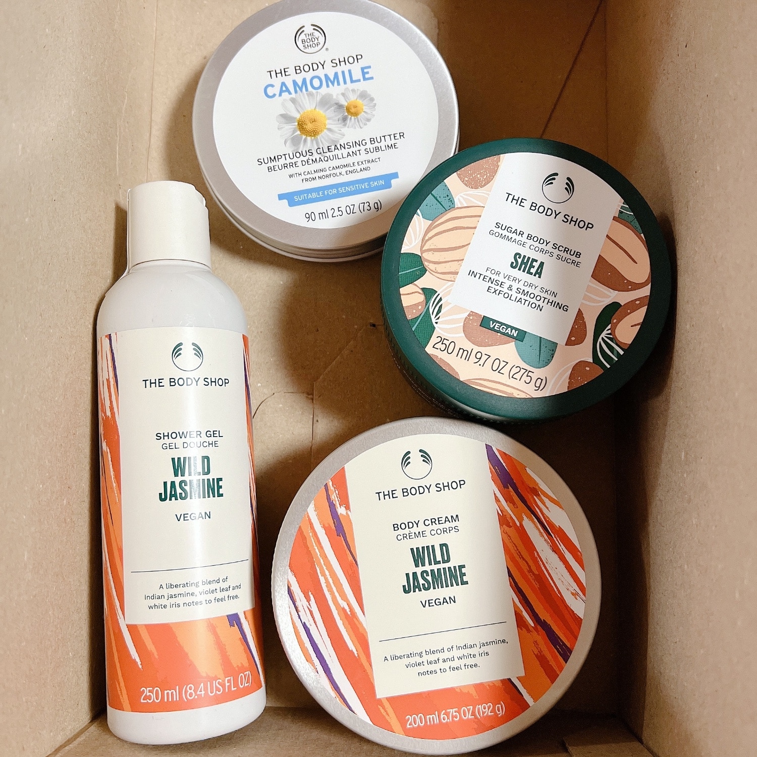 THE BODY SHOP CAMOMILE クレンジングバーム 90ml Camomile Cleansing Butter | Cleansers | The Body Shop