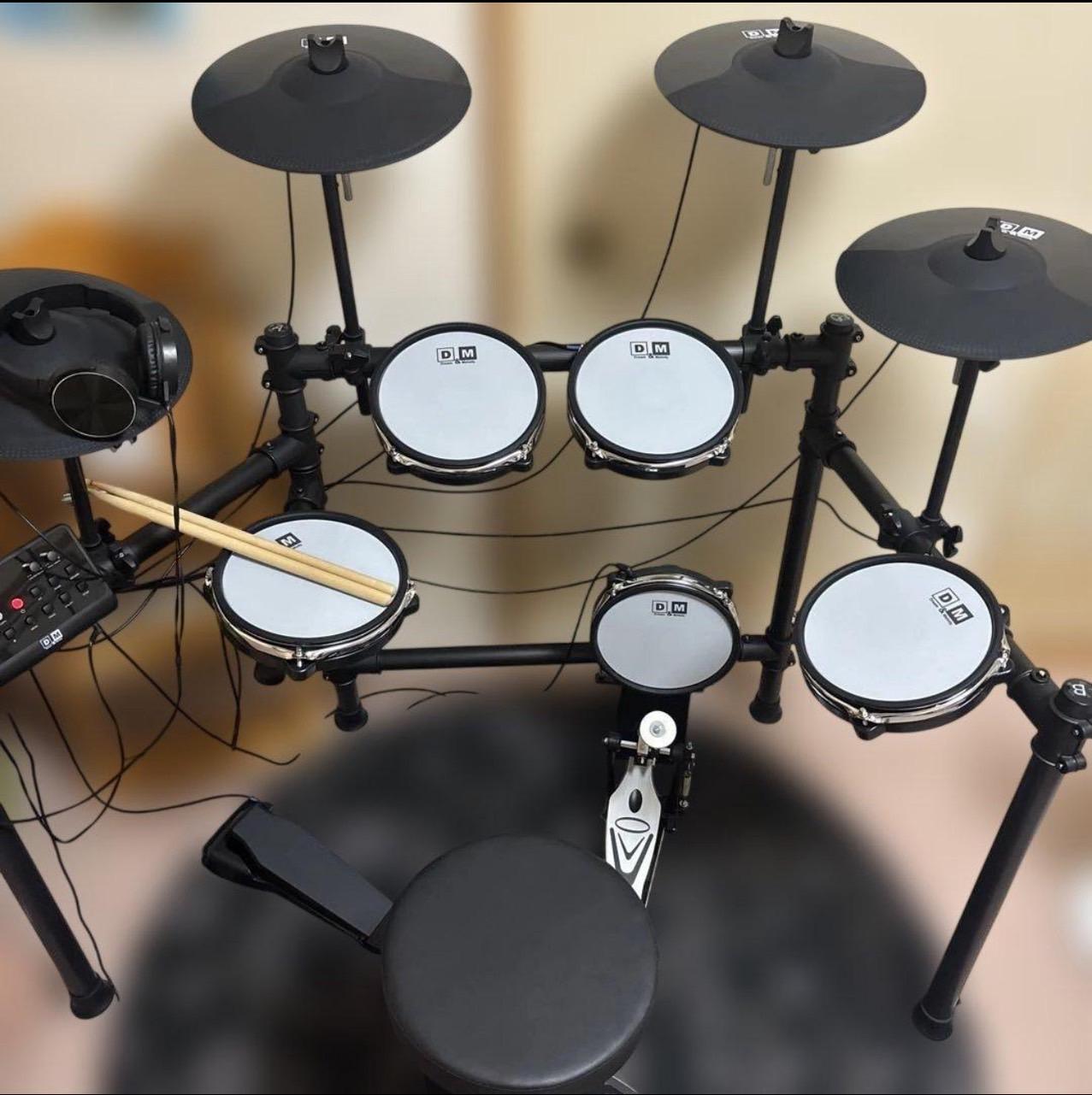 電子ドラム ドラム セット Dreamの高品質音源搭載 オールメッシュパッド 楽天市場】楽天1位 D&M 電子ドラム ドラム セット Dreamの高品質音源