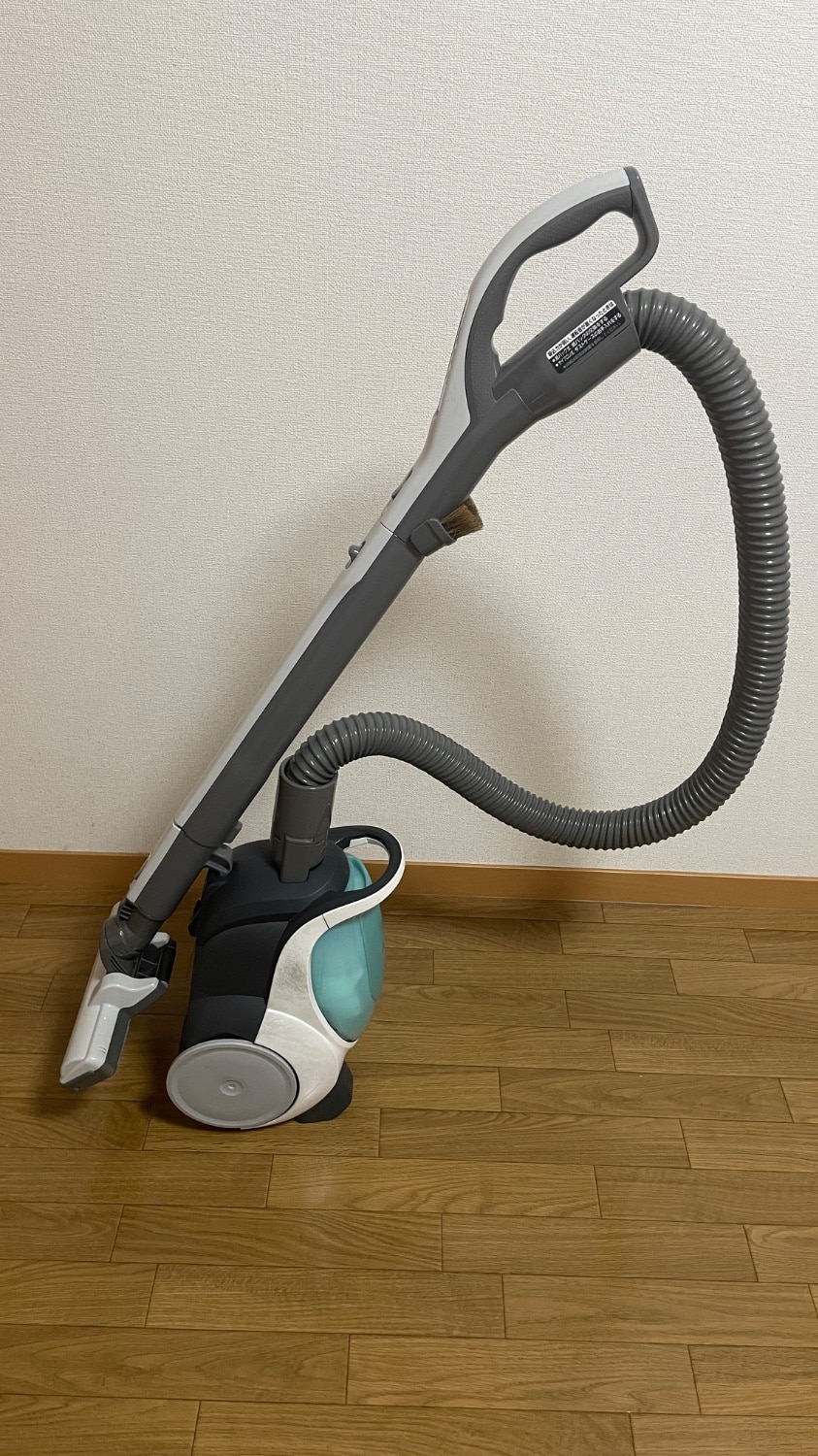 【美品】Panasonic 紙パック式掃除機 MC-PBKN6A 2024年製 Panasonic 紙パック式掃除機 MC-PBKN6A-H 2024年製 【公式通販】