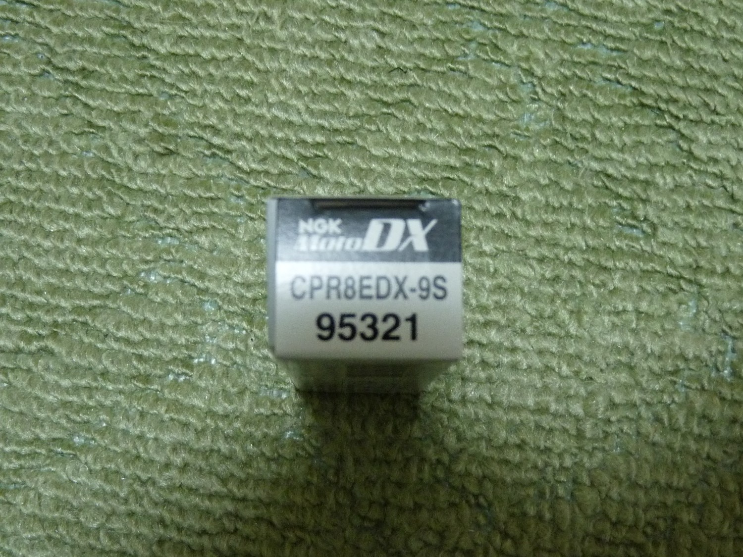 楽天市場】CPR8EDX-9S 95321 NGK MotoDXプラグ 2輪用 正規品 ネコポス