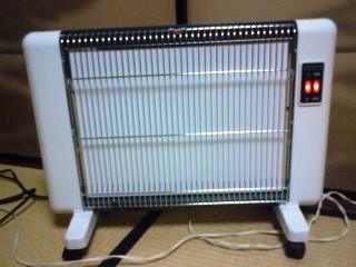 楽天市場】遠赤外線セラミックパネルヒーター サンラメラ600W型