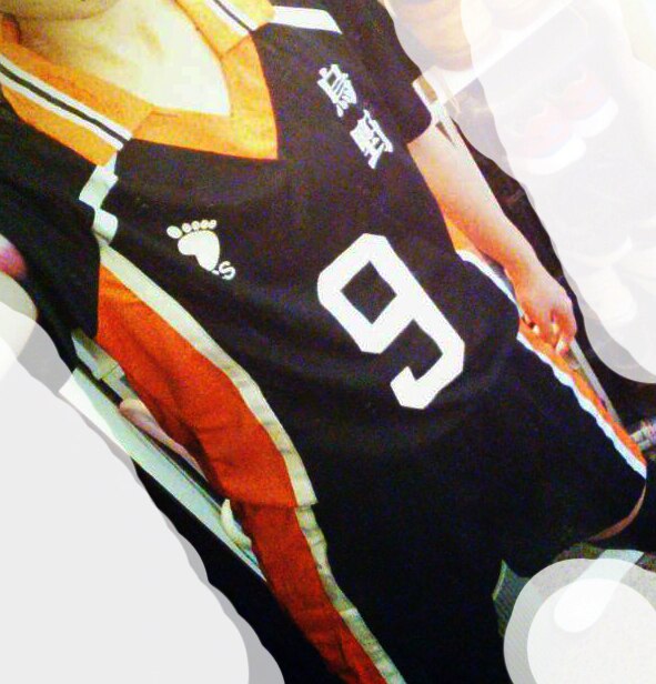 楽天市場 送料無料 Xk36 ハイキュー 烏野高校or音駒高校 半袖ユニフォーム コスプレ衣装 サポーター ウィッグ追加可能 1番 澤村大地 2番 菅原孝支 3番 東峰旭 4番 西谷夕 5番 田中龍之介 9番 影山飛雄 10番 日向翔陽 11番 月島蛍 12番 山口忠 1番 黒尾鉄朗 5番 孤爪