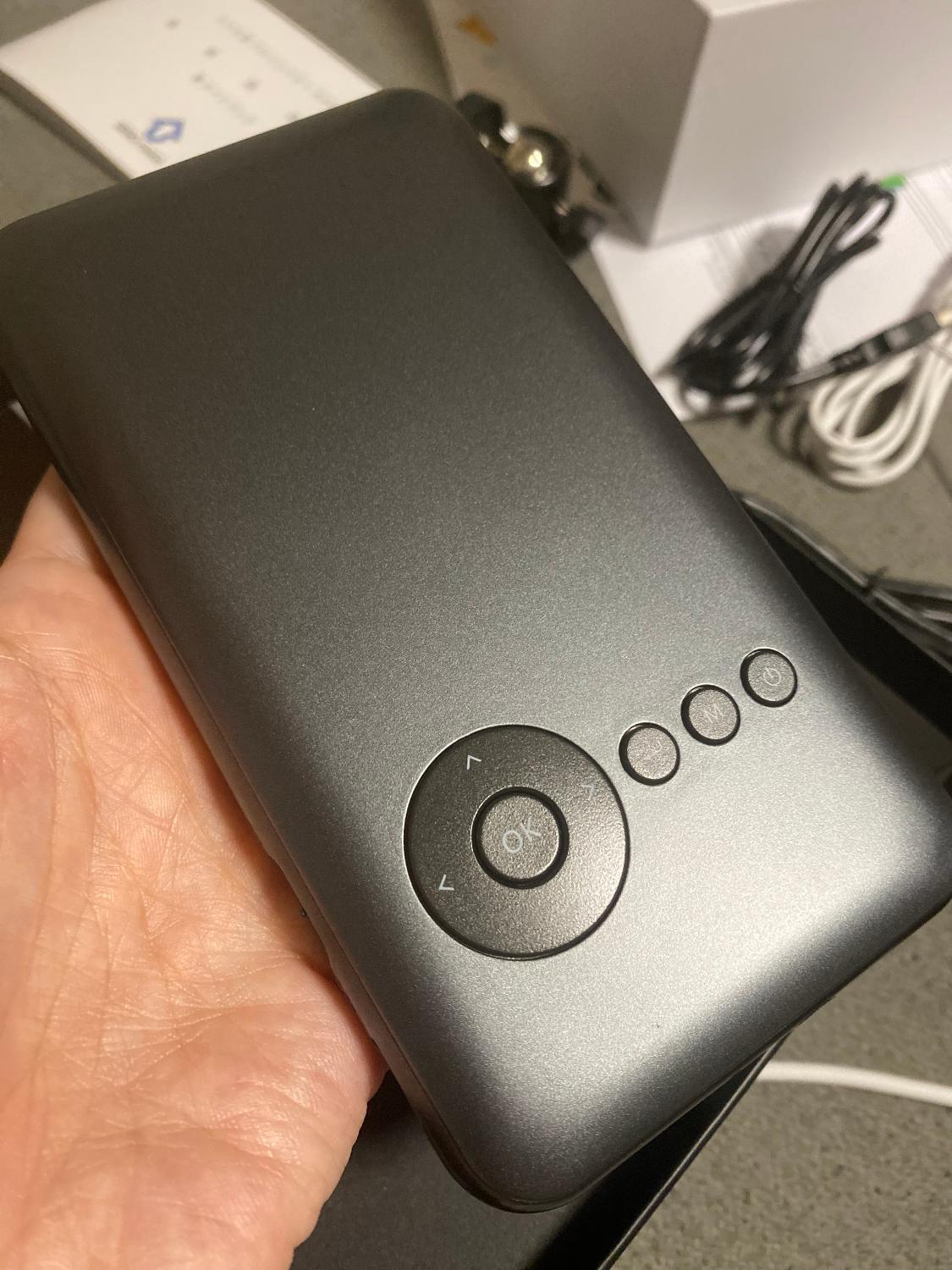 カベーニ プロジェクター口コミ 小型プロジェクター レビュー画像7