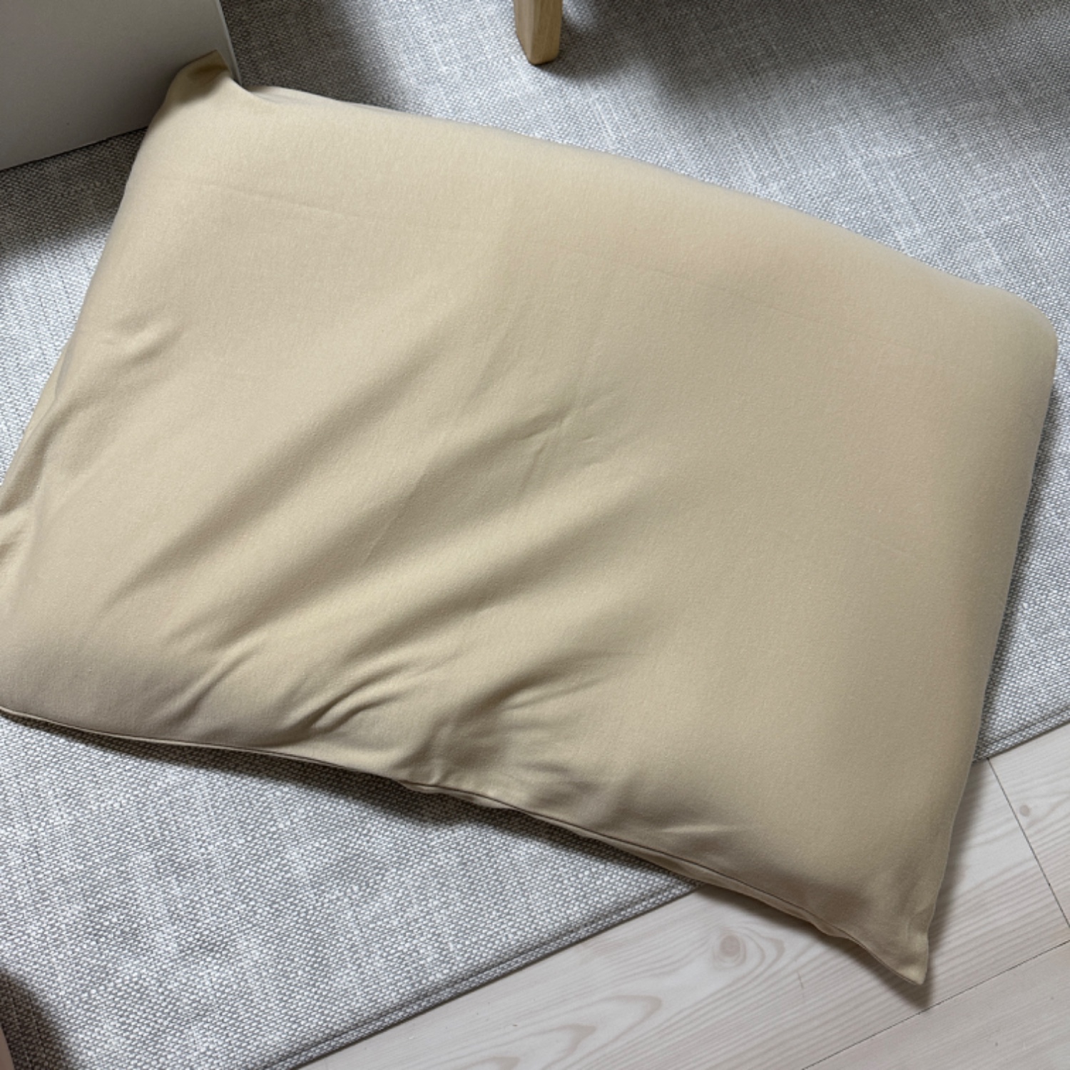 【エスメラルダ】 大人用枕 楽天市場】【公式】エスメラルダ 女性枕 枕が合わせる