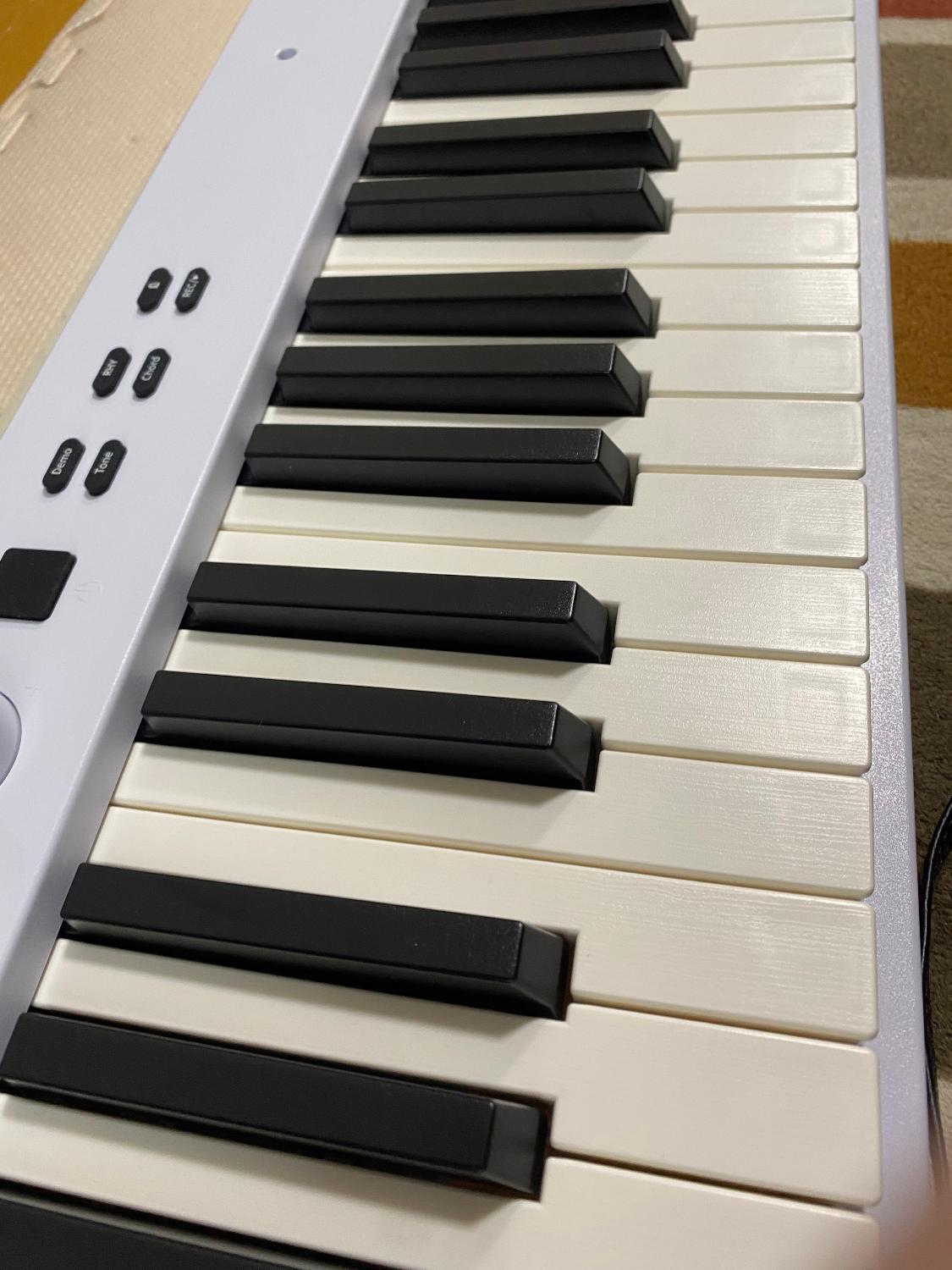 楽天市場】【最新モデル・鍵盤光る】折りたたみ電子ピアノ 88鍵盤