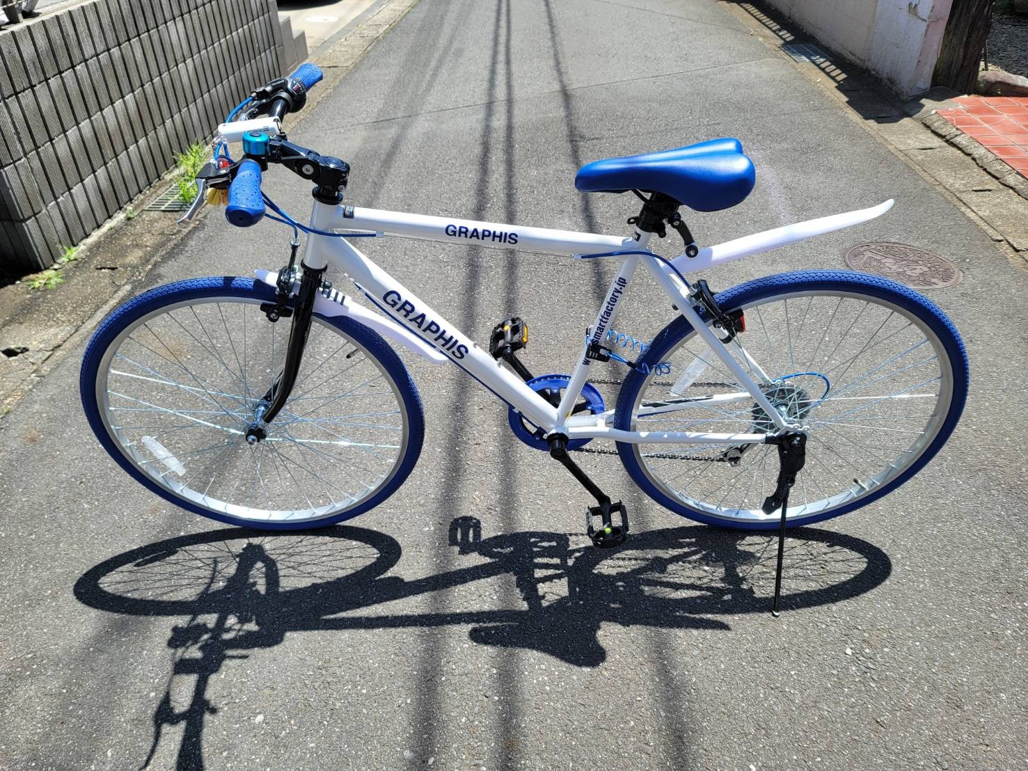 クロスバイク 自転車 8年連続1位 《動画あり》 シマノ 6段変速 26インチ 自転車 700C 自転車 カゴ キャリア クロスバイク GRAPHIS GR001 レビュー画像11