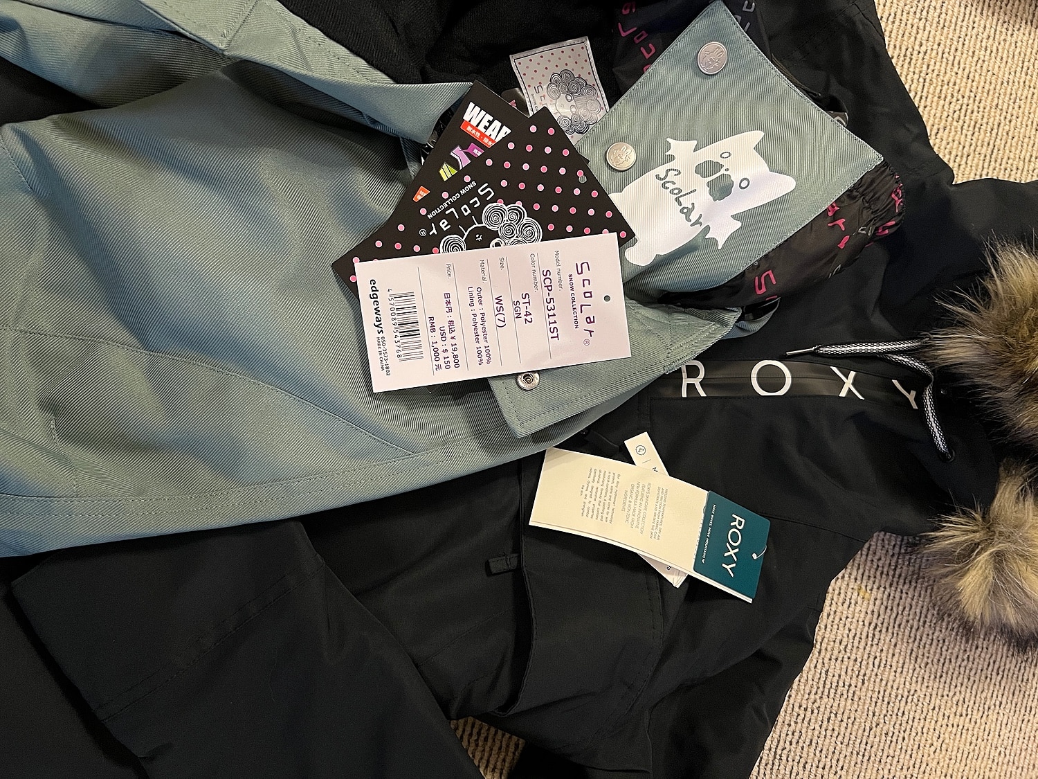 楽天市場】上下セット ROXY スノーボードウェア スキーウェア
