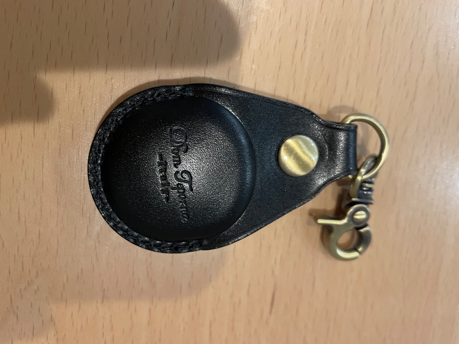 楽天市場】【クーポン利用20%OFF】 本革 コイン型 電子マネー edy QUICPAY コイン シール edy エアタグ ケース エアタグカバー  AirTag キーホルダー 保護 コイン ケース イタリアンレザー 革小物 軽量 薄型 小型 おしゃれ かわいい DomTeporna Italy  ブランド 送料無料 ...