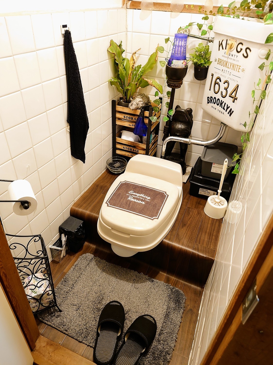 楽天市場 50cm以上10cm単位で販売 クッションフロア 木目 ハーフサイズ 住宅用 リビング トイレ 床 フロアシート リメイク ナチュラル ダークビンテージ セレクション インテリア リフォーム クッションシート 壁紙屋本舗 壁紙屋本舗 カベガミヤホンポ みんなの