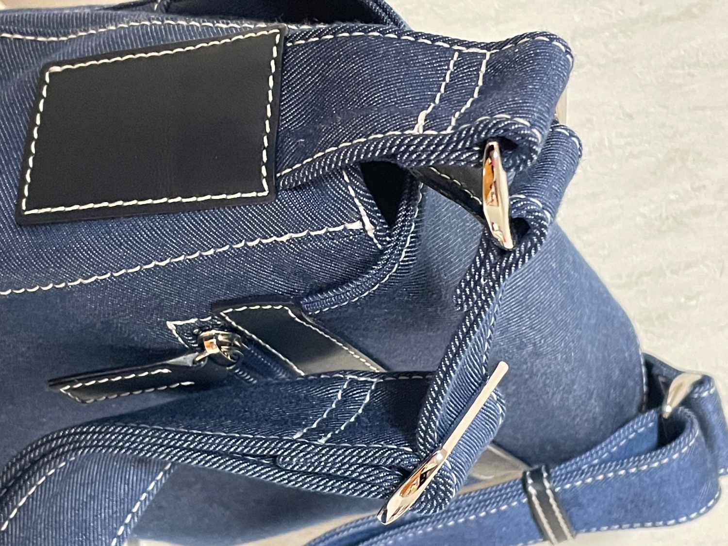   Jeans ショルダーバッグ & chouette】《推し事バッグ》クリアポケット付き縦型ショルダー