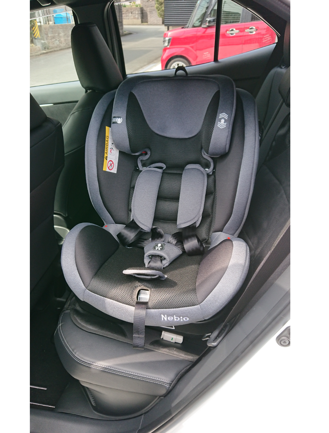 回転式 0~11歳まで ISOFIX ターンピット ネビオ Nebio グレー の中でも