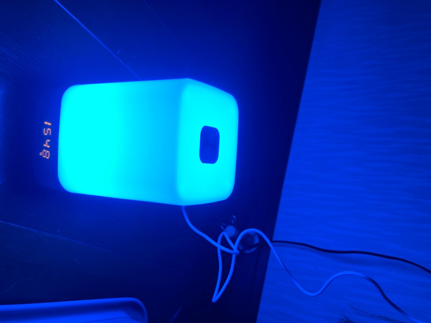 目覚まし時計 光 おしゃれ 子供 デジタル 置き時計 かわいい 光る アラーム USB 授乳ライト 充電 調光 コンセン 光目覚まし時計 ASASUN UENO-mono レビュー画像6