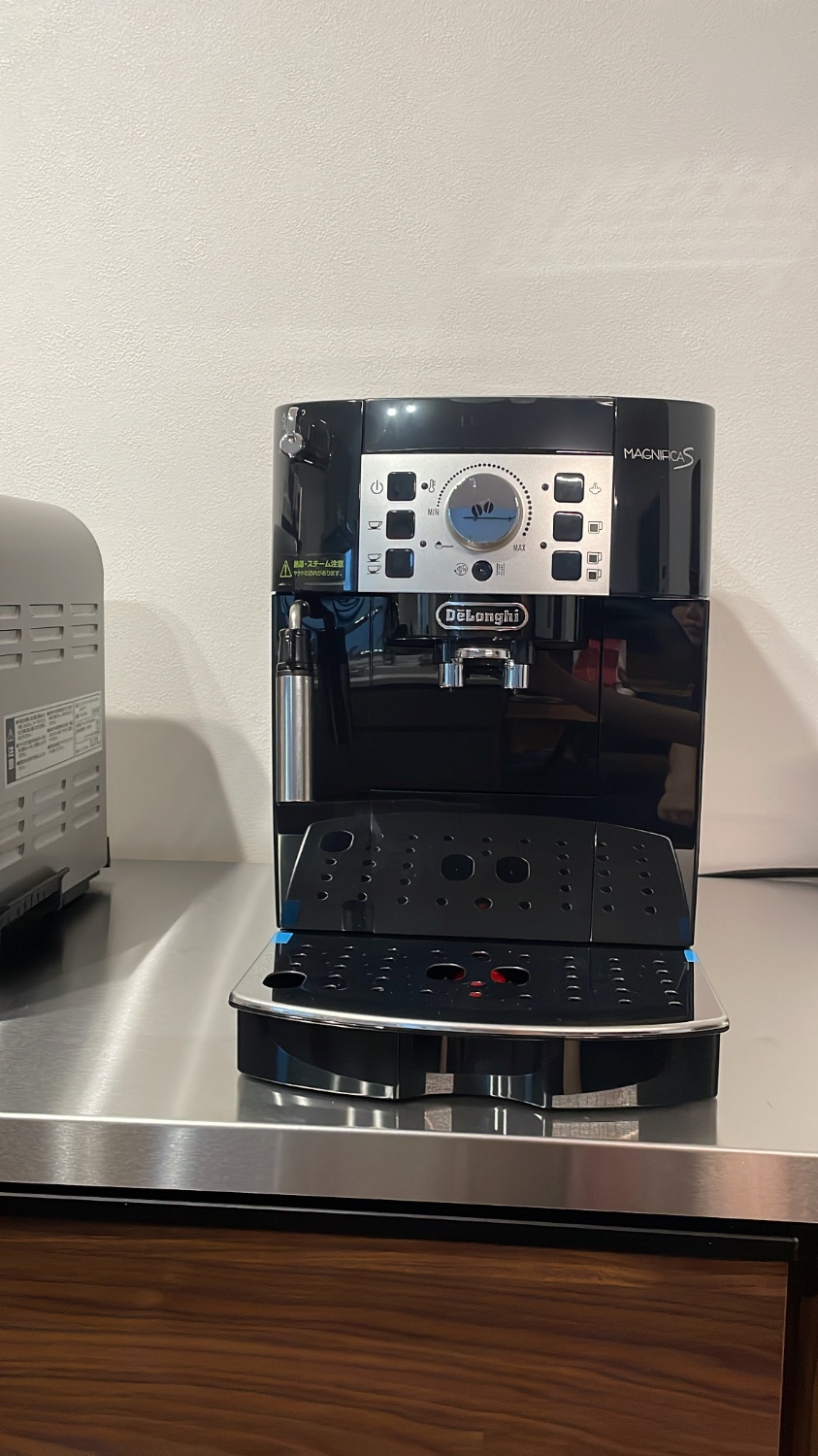 美品　デロンギ マグニフィカS エスプレッソマシン ブラック 楽天市場】【5,000円キャッシュバック対象商品】＼楽天