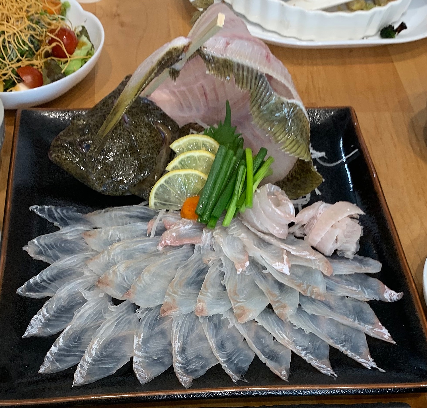 楽天市場 三重県産 活〆 ヒラメ 養殖 ひらめ 活〆 お造り 昆布締め 5枚卸しいたします 水谷水産 みんなのレビュー 口コミ