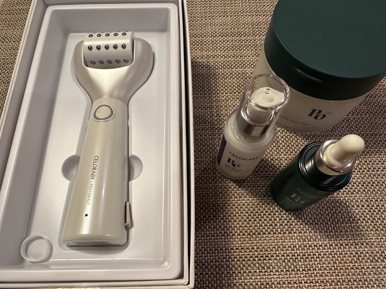 楽天市場】☆神トク20％クーポン+ギフト☆ 楽天1位 美顔器 韓国エステ