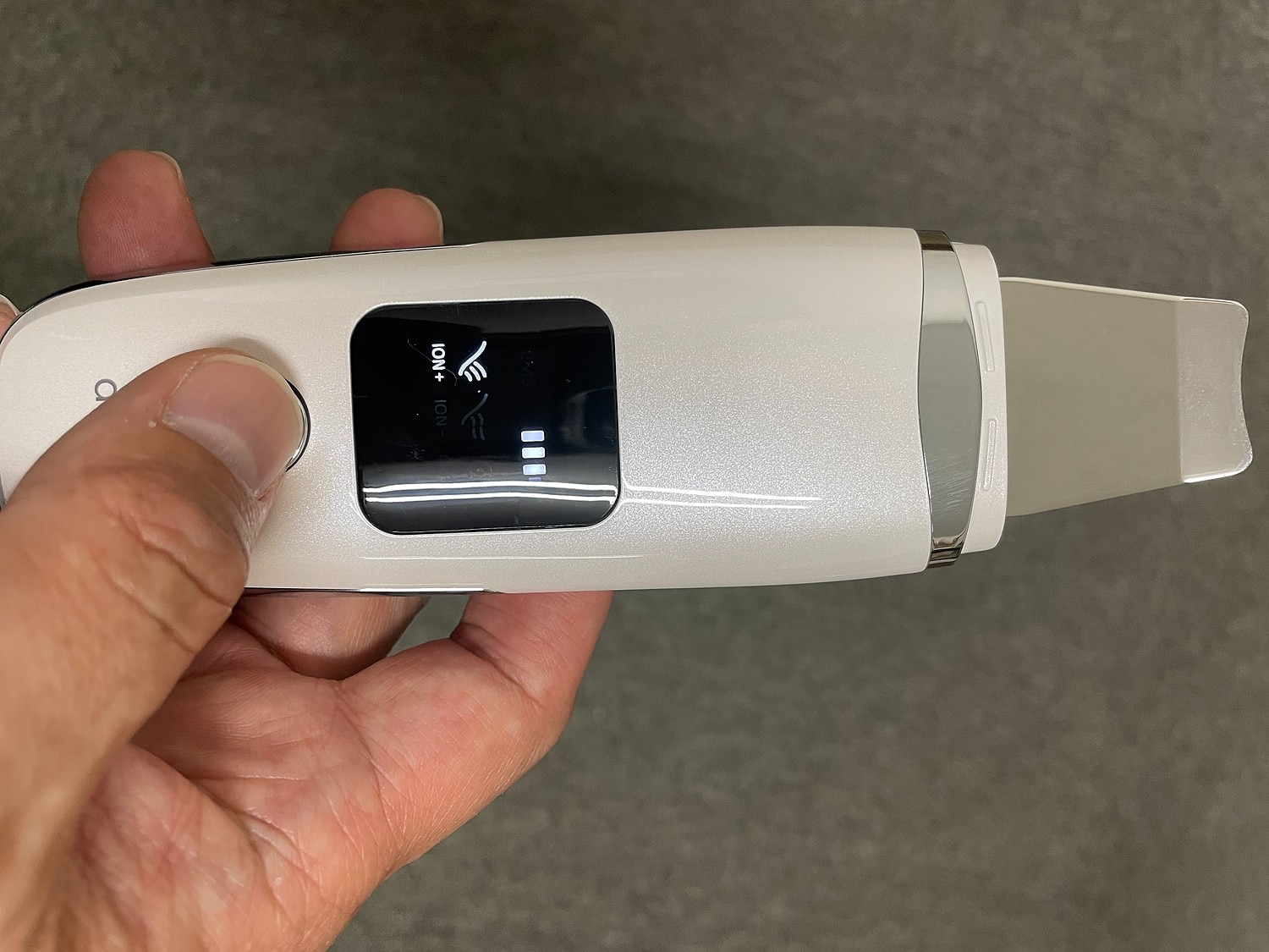 Kandice 超音波ピーリング 楽天市場】ウォーターピーリング 美顔器 イオン導入器 毛穴ケア EMS