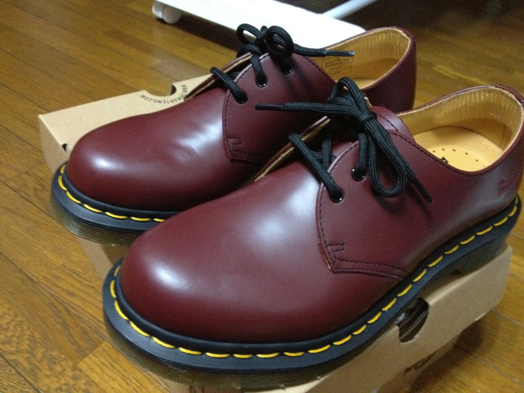 楽天市場 サイズ カラー交換完全無料 ドクターマーチン 3ホール 1461w レディース ブーツ Dr Martens セール 通販 正規品が激安特価セールドクターマーチン 3ホール ドクターマーチン 1461w ドクターマーチン レディース ドクターマーチン ブーツ ドクターマーチン Dr