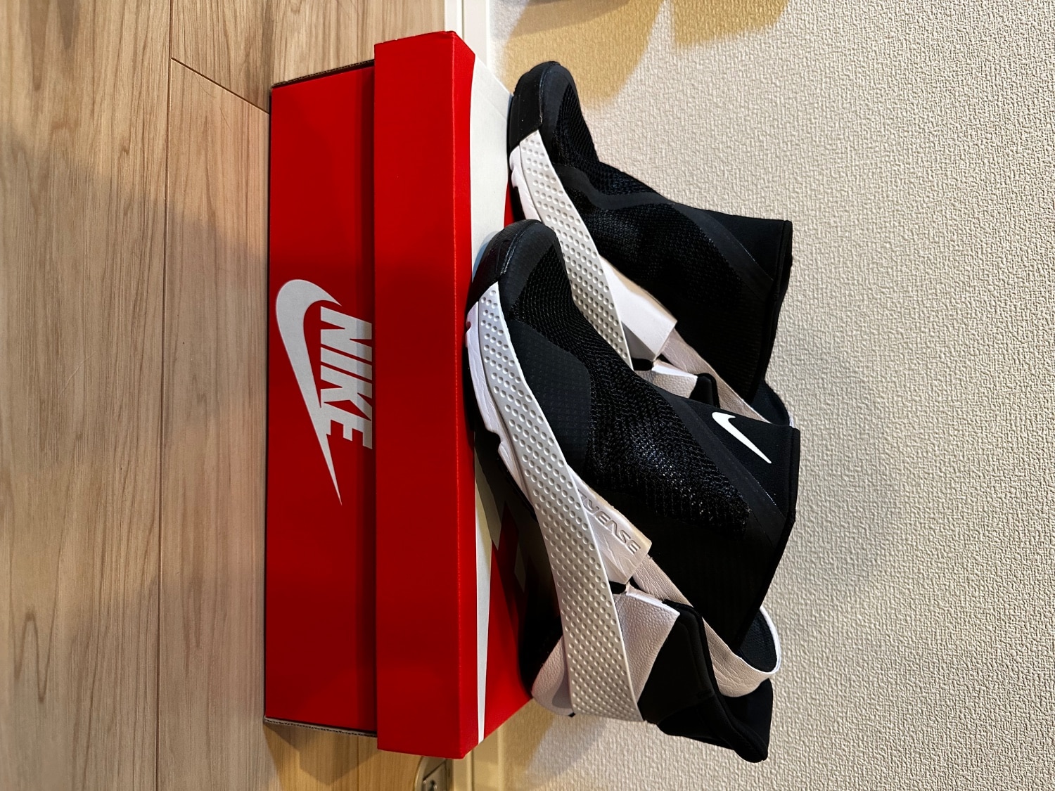 楽天市場】ナイキ（NIKE）（レディース）ウィメンズ ゴー フライイーズ 