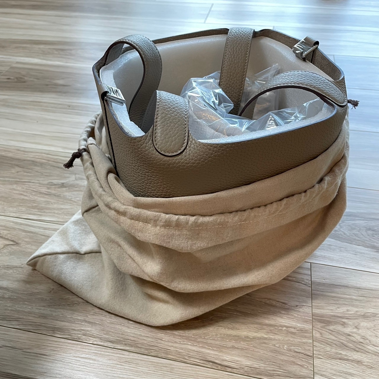 エルメスカデナ付き！4u日本製キューブバッグS ピコタン風 - バッグ