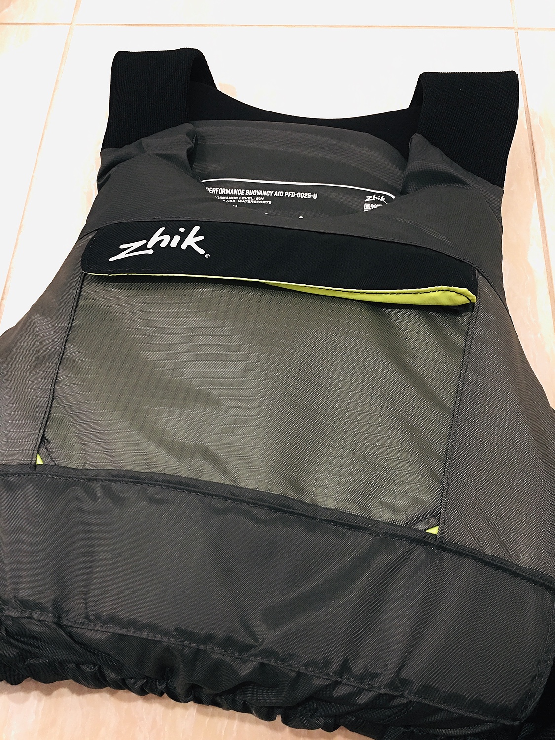 zhik ライフジャケット PFD-0025-U 50N 黒 ZHIK ザイク・P3 PFD ブラック PFD-0025 | FEETWET Marine