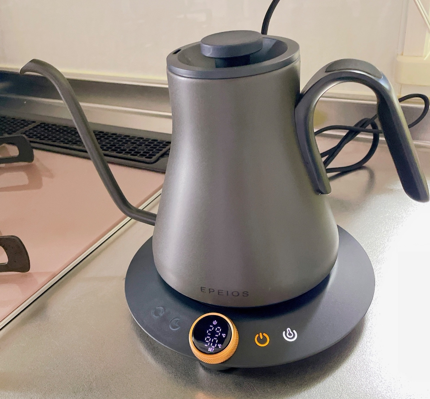 楽天1位・エペイオス EPEIOS ケトル 電気ケトル ドリップケトル コーヒーケトル コーヒーポット 電気ポット やか EPEIOSケトル エペイオスケトル 電気ケトルレビュー レビュー画像11