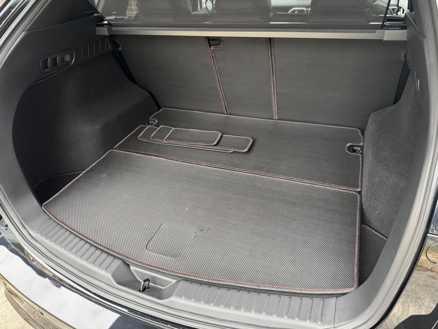 マツダ CX-5 cx5 KF系 新型対応 ラゲッジルームマット ◆カーボンファイバー調 リアルラバー HOTFIELD #CX5 #CX5カスタム #マツダCX5 レビュー画像2