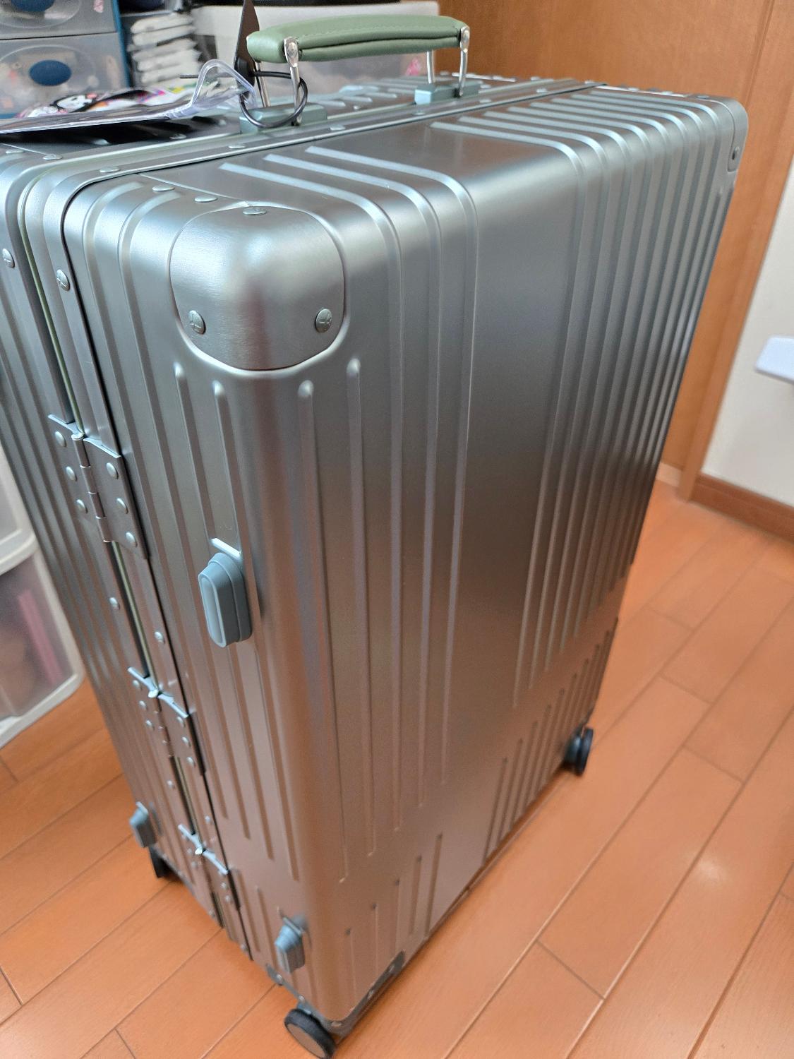 楽天市場】イノベーター innovator アルミスーツケース inv5811stp 70L